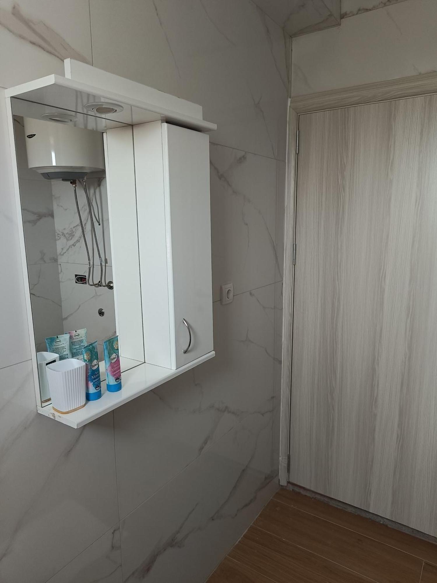 Matija Airport Apartment Mitrovici  Ngoại thất bức ảnh